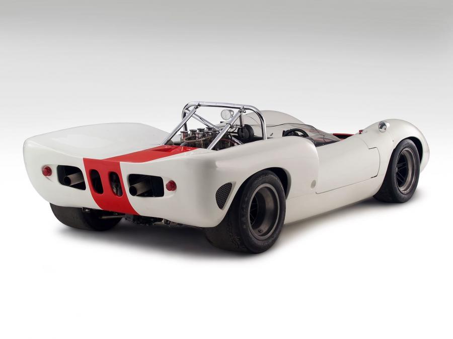  Lola T70 Spyder (Mk III) 1967 года  (фото 2 из 6)
